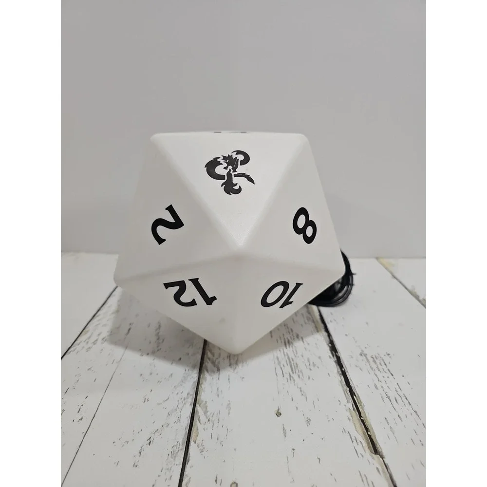 Dungeons & Dragons dice light color-changing mood nightlight Large D20 Paladone